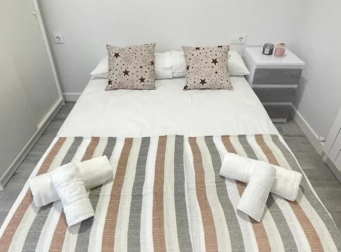 Apartamento La Paz Wifi Y Confort By Apartamentos Logrono