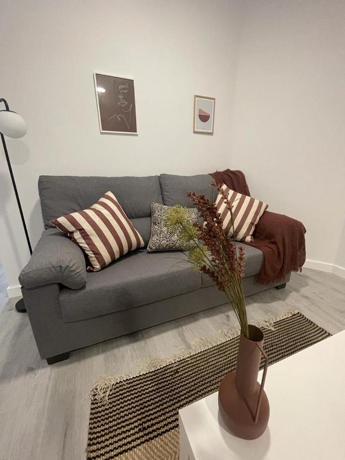 La Paz Wifi Y Confort By Apartment Logrono